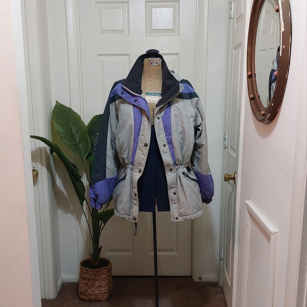 Vintage L.L. Bean Women's Ski Jacket - Gray and Purple Size Medium